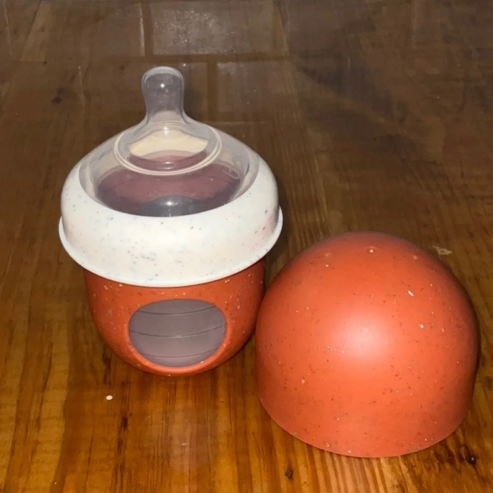 Boon Nursh Silicone Baby Bottle (120nL/4oz)